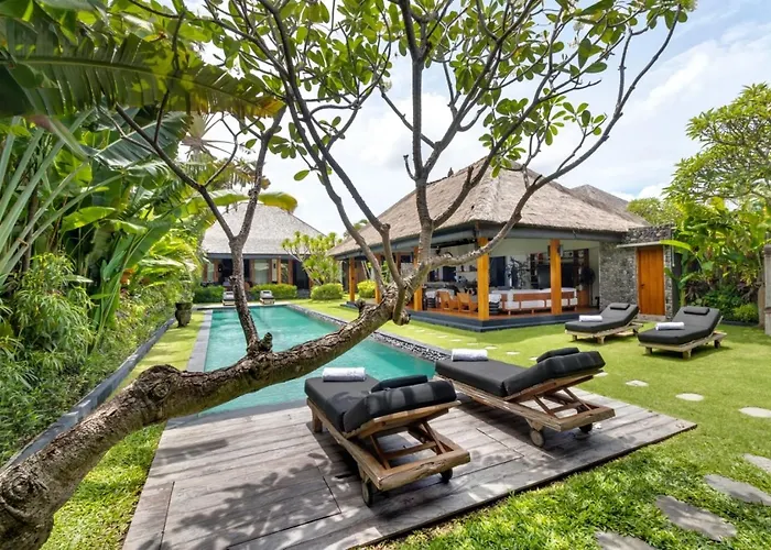 Wolfe By Finder * Seminyak (Bali)