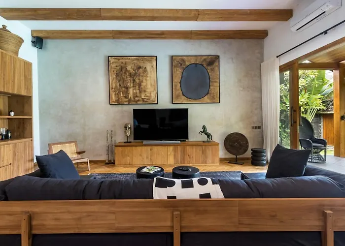 Wolfe By Finder * Seminyak (Bali)